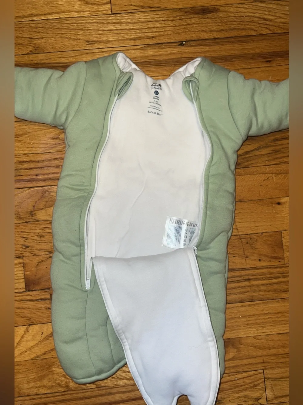 Halo Baby Magic Sleepsuit in Mint Green with White Trim Size 3-6 m BNWOT
